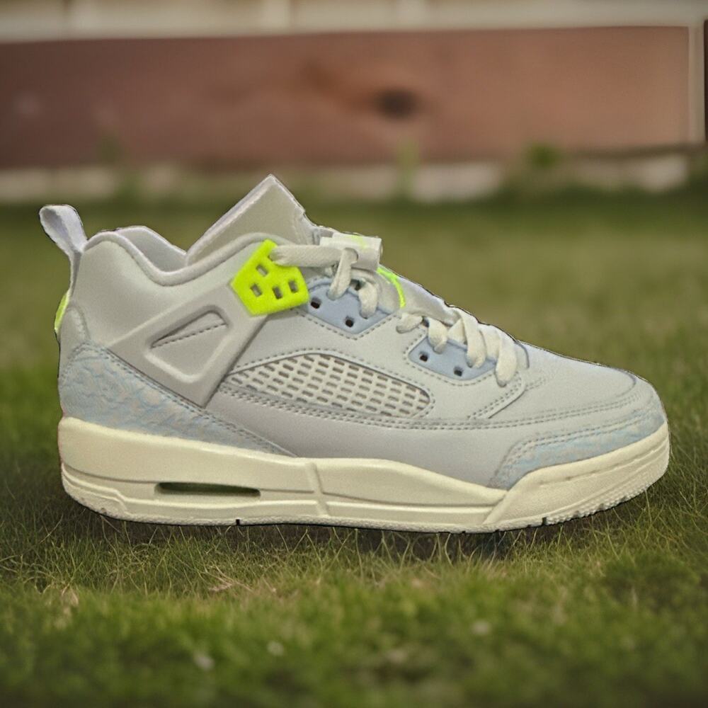 New Women's Size 7 Jordan Spizike Low Grey Blue IB4465-025 Kids Size 5.5Y